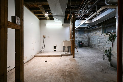 Tiny photo for 849 N Dearborn Street, Chicago, IL 60610 (MLS # 12739882)