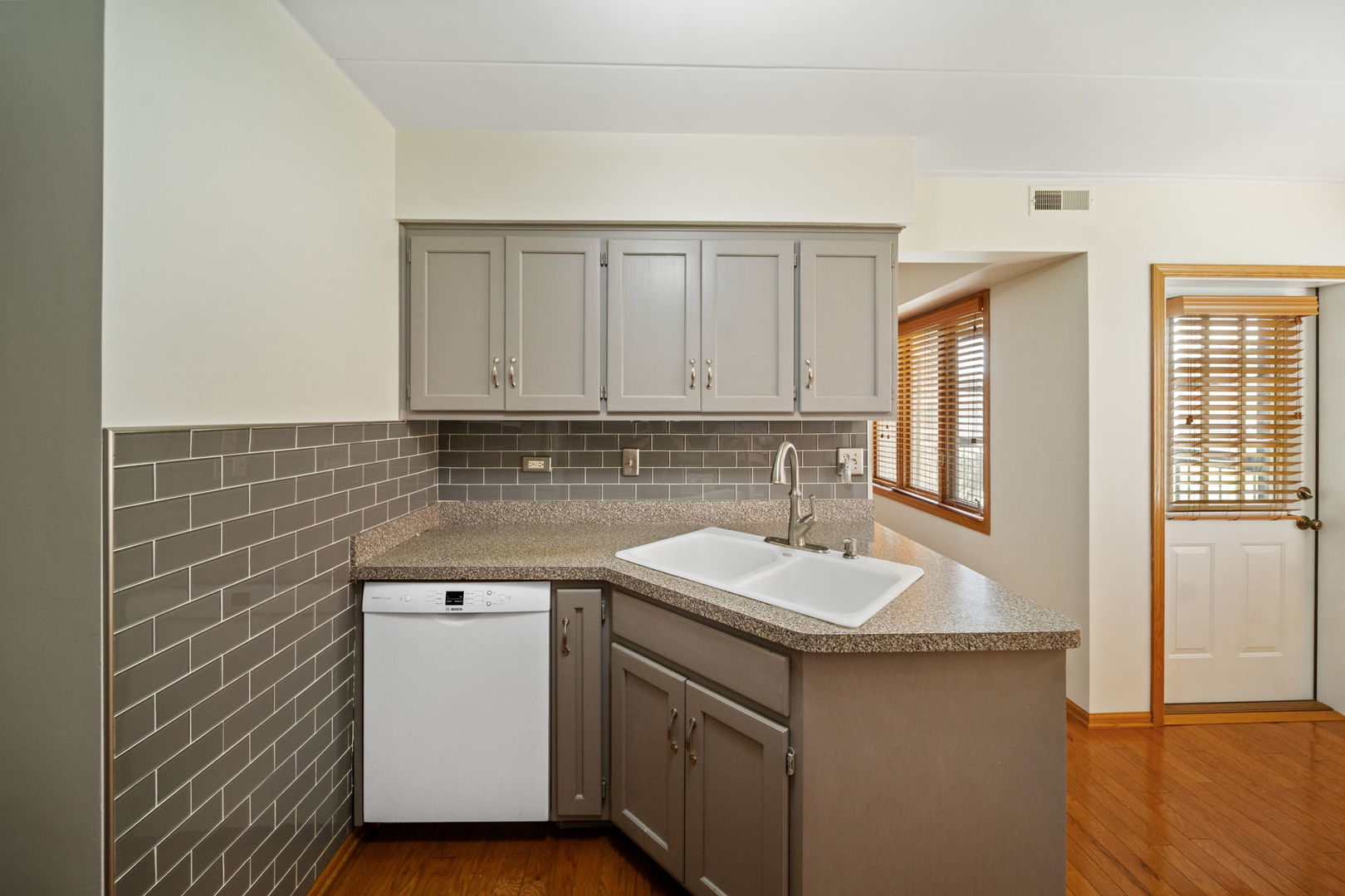 13950 E Leamington Drive 203
