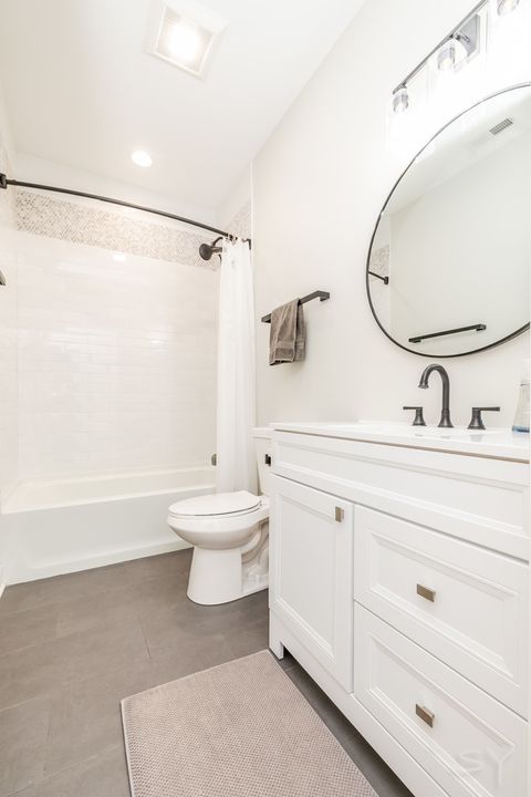 Tiny photo for 2701 Noyes Street, Evanston, IL 60201 (MLS # 12587782)