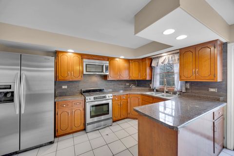 Tiny photo for 19416 Oak Street, Mokena, IL 60448 (MLS # 12542870)