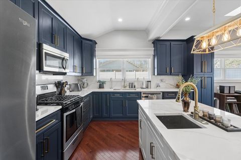 Tiny photo for 1370 Northmoor Court, Northbrook, IL 60062 (MLS # 12593405)