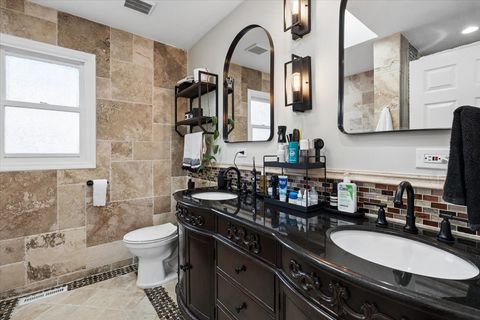 Tiny photo for 1370 Northmoor Court, Northbrook, IL 60062 (MLS # 12593405)