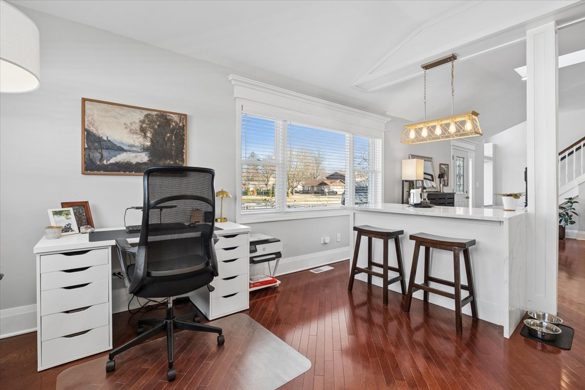 1370 Northmoor Court