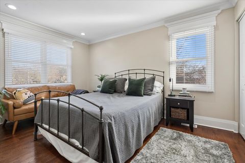 Tiny photo for 1370 Northmoor Court, Northbrook, IL 60062 (MLS # 12593405)