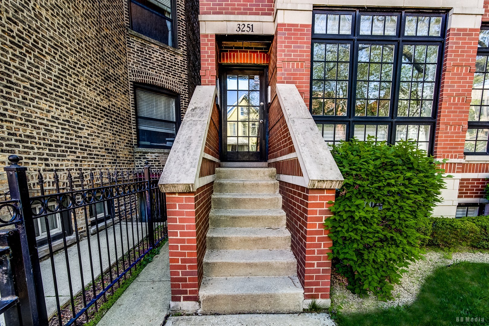 3251 N Kenmore Avenue 3