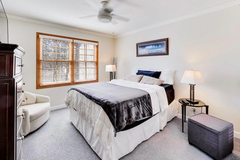 Tiny photo for 1037 Wheaton Oaks Drive, Wheaton, IL 60187 (MLS # 12576082)