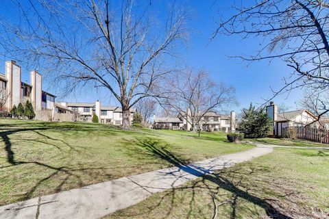 Tiny photo for 1037 Wheaton Oaks Drive, Wheaton, IL 60187 (MLS # 12576082)