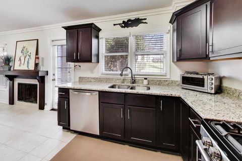 Tiny photo for 1037 Wheaton Oaks Drive, Wheaton, IL 60187 (MLS # 12576082)