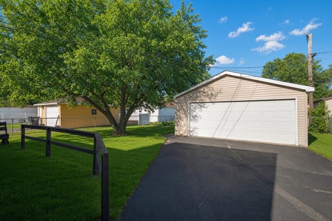 Tiny photo for 752 E 164th Street, South Holland, IL 60473 (MLS # 12706673)