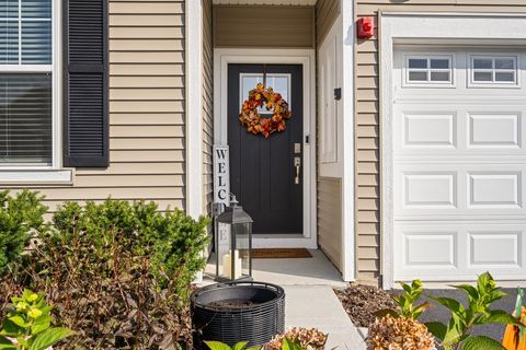 Tiny photo for 273 Ridley Street, North Aurora, IL 60542 (MLS # 12509480)