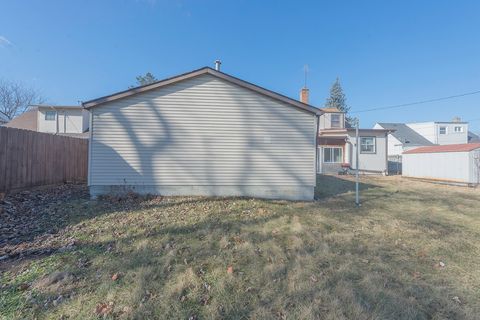 Tiny photo for 809 N Wolf Road, Melrose Park, IL 60164 (MLS # 12574064)