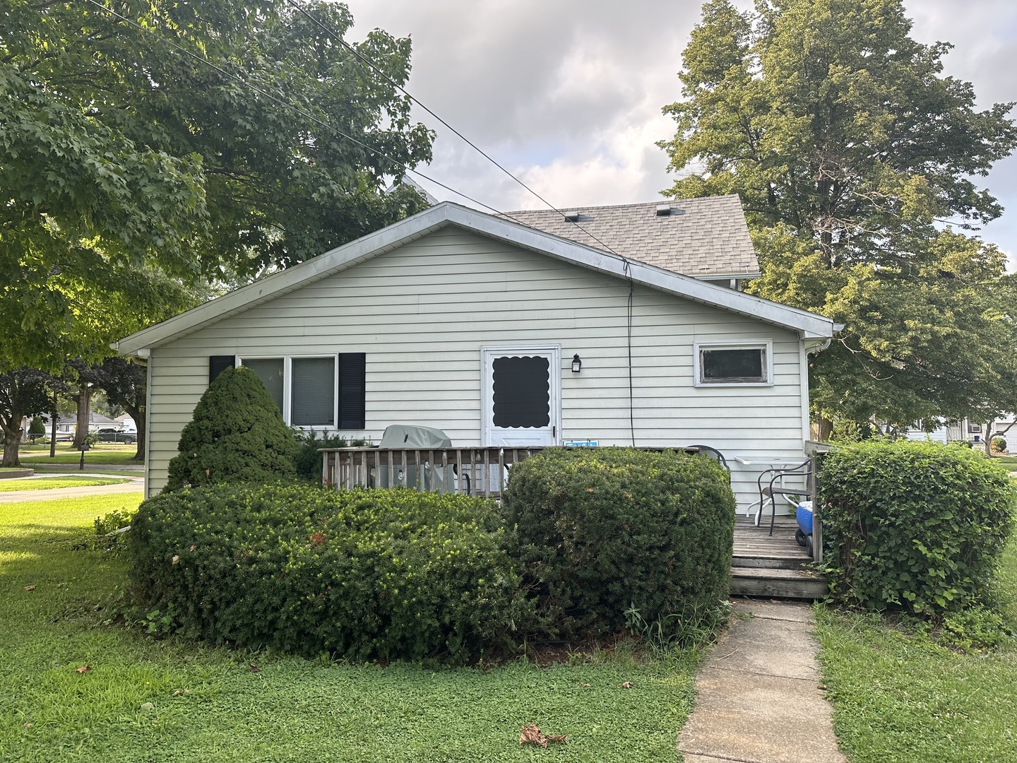 370 W Beaver Street