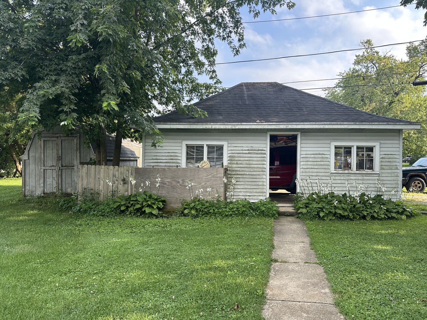 370 W Beaver Street