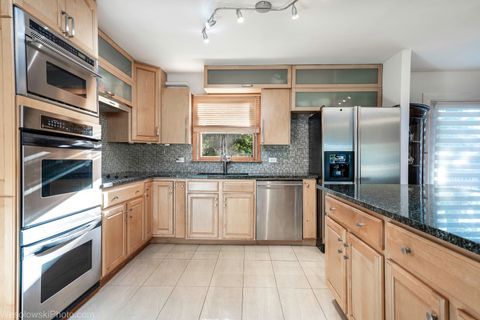 Tiny photo for 1408 S Fern Drive, Mount Prospect, IL 60056 (MLS # 12688774)