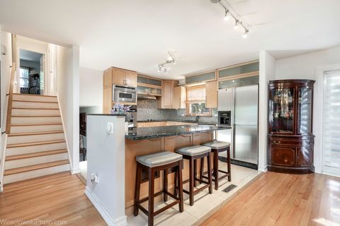Tiny photo for 1408 S Fern Drive, Mount Prospect, IL 60056 (MLS # 12688774)