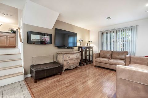 Tiny photo for 1408 S Fern Drive, Mount Prospect, IL 60056 (MLS # 12688774)