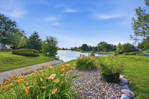 Tiny photo for 1404 Broad Creek Road, Bloomington, IL 61704 (MLS # 12734695)