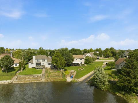 Tiny photo for 1404 Broad Creek Road, Bloomington, IL 61704 (MLS # 12734695)