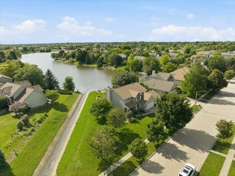Tiny photo for 1404 Broad Creek Road, Bloomington, IL 61704 (MLS # 12734695)