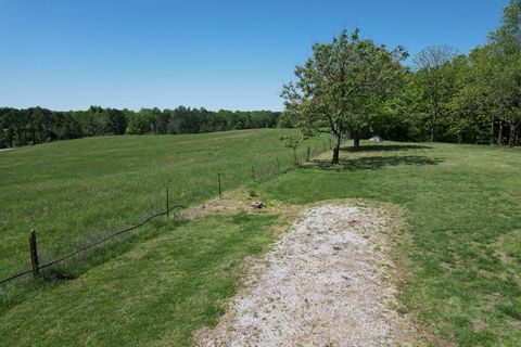 Tiny photo for 7059 Midway Road, Metropolis, IL 62960 (MLS # 12624200)