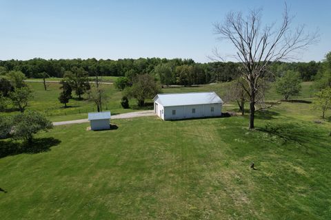 Tiny photo for 7059 Midway Road, Metropolis, IL 62960 (MLS # 12624200)