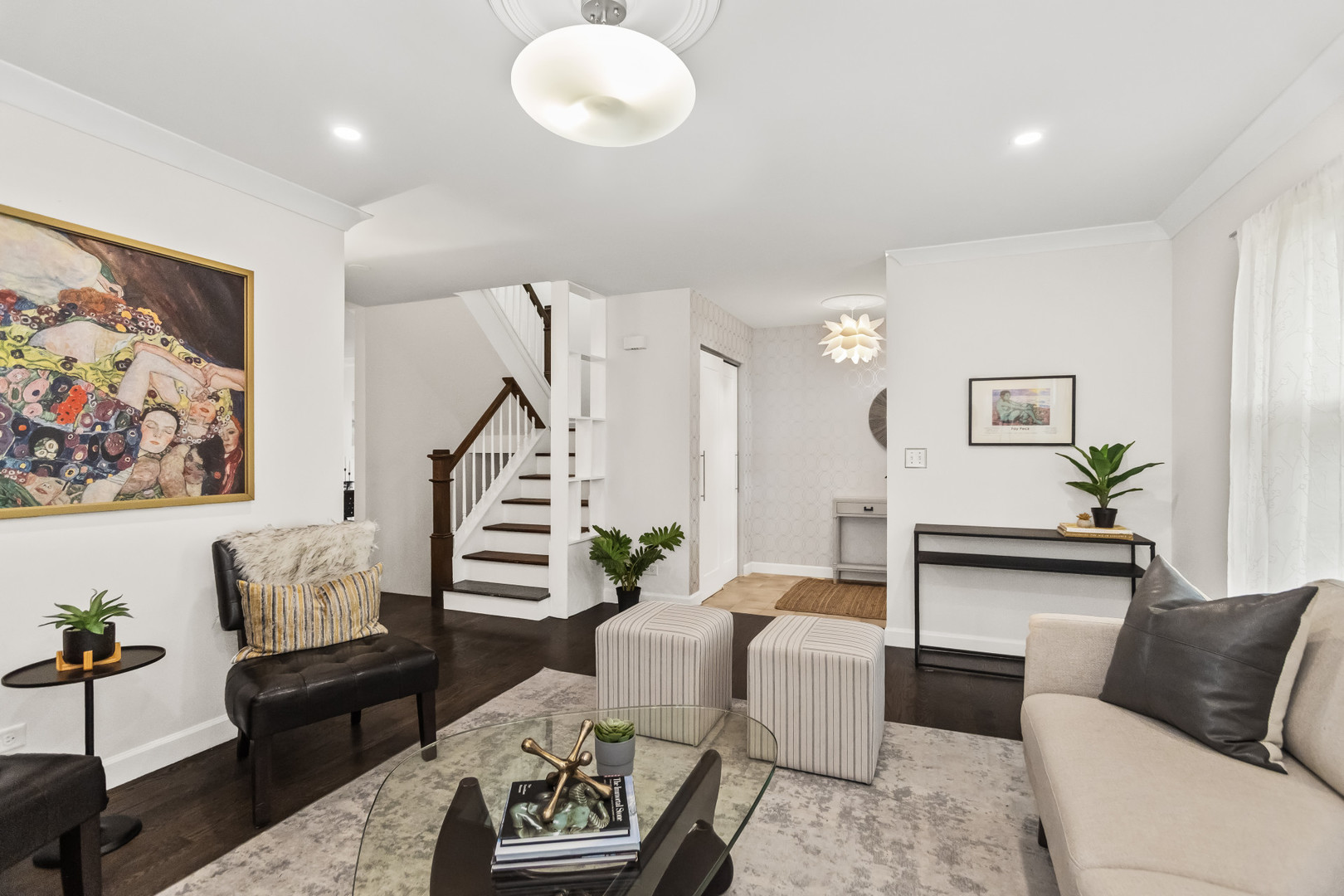 9031 Lincolnwood Drive