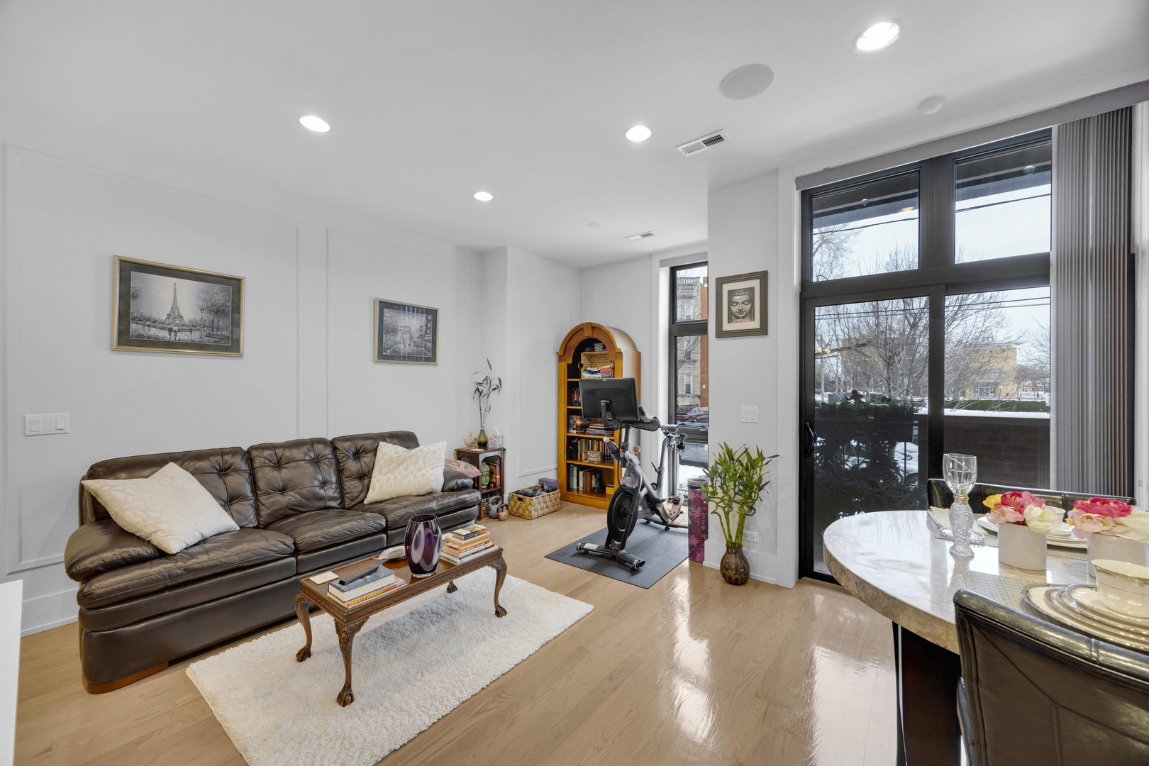 4226 S Ellis Avenue 1S