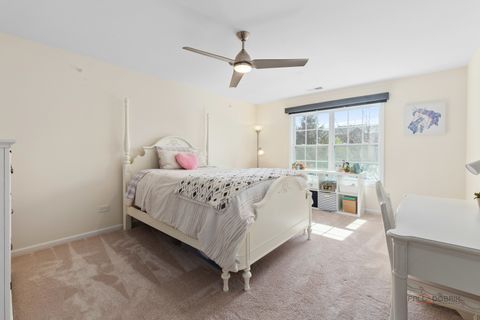 Tiny photo for 2240 Washington Drive, Northbrook, IL 60062 (MLS # 12622258)
