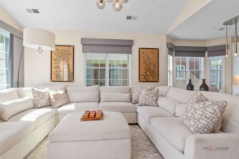 Tiny photo for 2240 Washington Drive, Northbrook, IL 60062 (MLS # 12622258)
