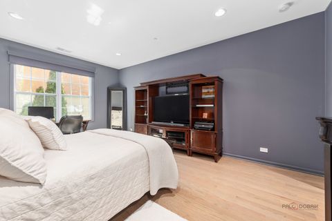 Tiny photo for 2240 Washington Drive, Northbrook, IL 60062 (MLS # 12622258)