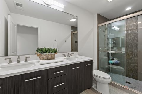 Tiny photo for 2240 Washington Drive, Northbrook, IL 60062 (MLS # 12622258)
