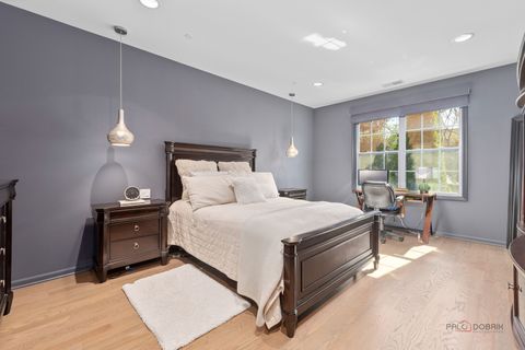 Tiny photo for 2240 Washington Drive, Northbrook, IL 60062 (MLS # 12622258)