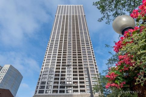 1030 N State Street 40G Chicago IL 60610