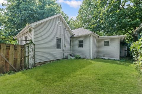 Tiny photo for 502 W High Street, Urbana, IL 61801 (MLS # 12443309)