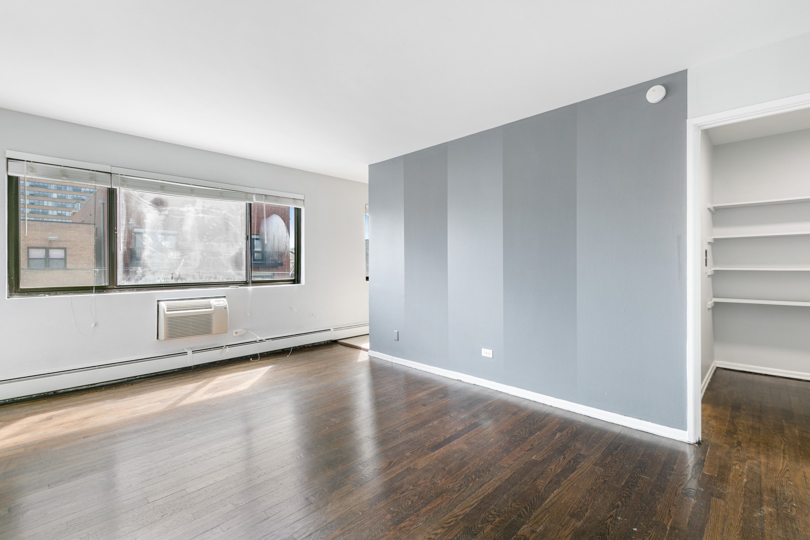 6021 N Winthrop Avenue 509