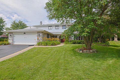 Photo of 1532 Petersham Lane, Schaumburg, IL 60173 (MLS # 12403133)