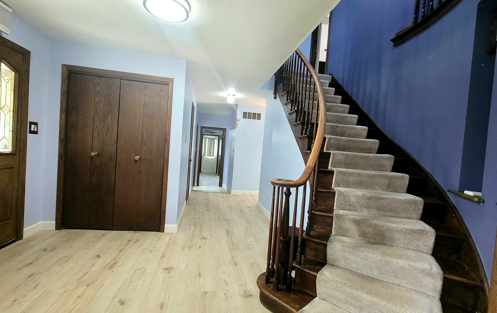 1532 Petersham Lane