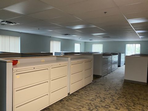 Tiny photo for 500 W Plainfield Road #2, Countryside, IL 60525 (MLS # 12508951)