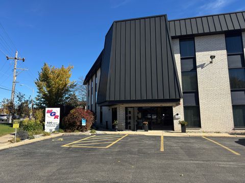 Photo of 500 W Plainfield Road #2, Countryside, IL 60525 (MLS # 12508951)