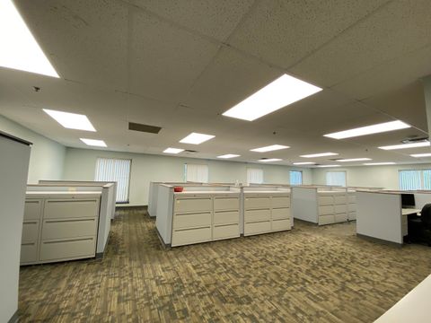 Tiny photo for 500 W Plainfield Road #2, Countryside, IL 60525 (MLS # 12508951)