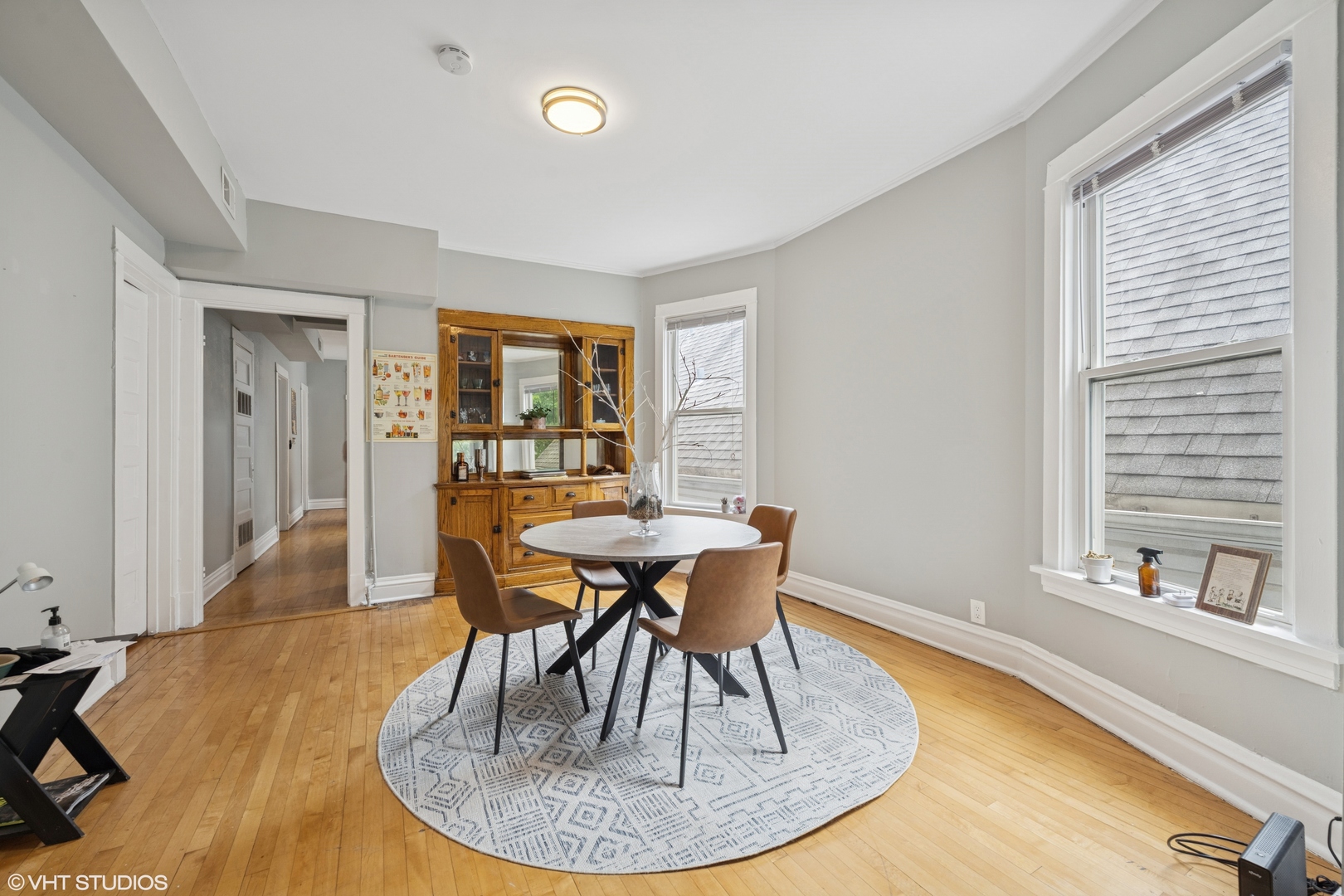 1921 N LAWNDALE Avenue