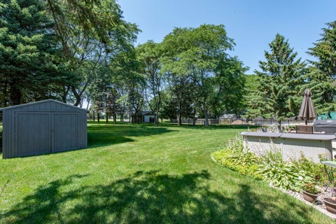 Tiny photo for 512 Cavin Avenue, Winthrop Harbor, IL 60096 (MLS # 12700652)