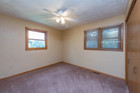 Tiny photo for 512 Cavin Avenue, Winthrop Harbor, IL 60096 (MLS # 12700652)