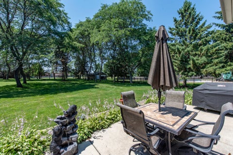 Tiny photo for 512 Cavin Avenue, Winthrop Harbor, IL 60096 (MLS # 12700652)