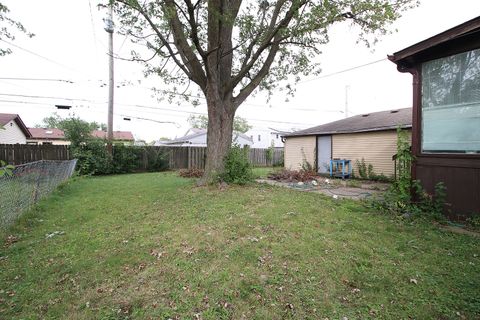 A home in Romeoville