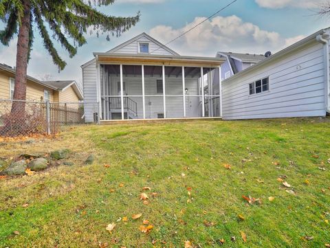 A home in Waukegan