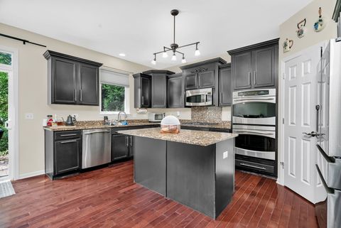 Tiny photo for Bolingbrook, IL 60490 (MLS # 12403808)