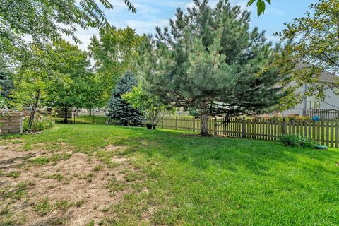 Tiny photo for Bolingbrook, IL 60490 (MLS # 12403808)
