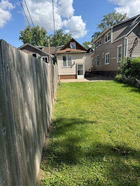 Tiny photo for 2853 Everett Street, Blue Island, IL 60406 (MLS # 12489917)