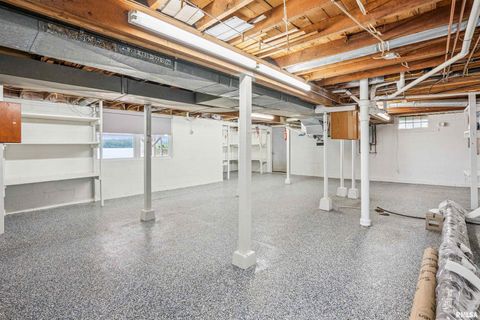 Tiny photo for 22799 GREAT RIVER Road, Le Claire, IA 52753 (MLS # 12576961)